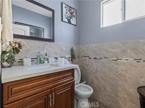 710 E 2nd Street, Santa Ana, CA