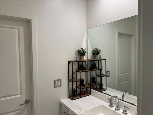 526 W Tribella   Court, Santa Ana, CA