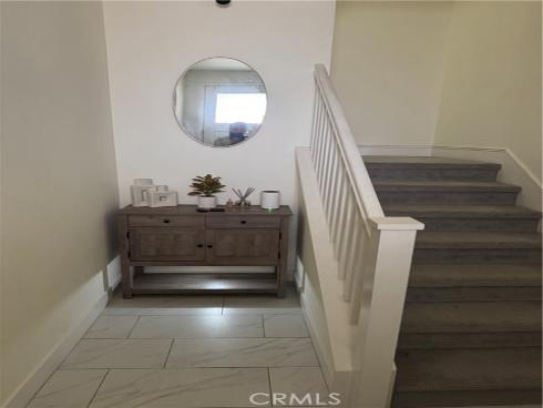 526 W Tribella   Court, Santa Ana, CA