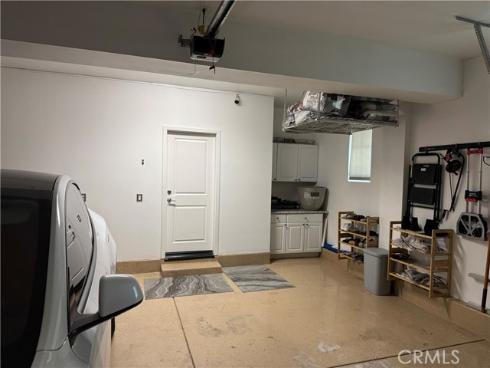 526 W Tribella   Court, Santa Ana, CA