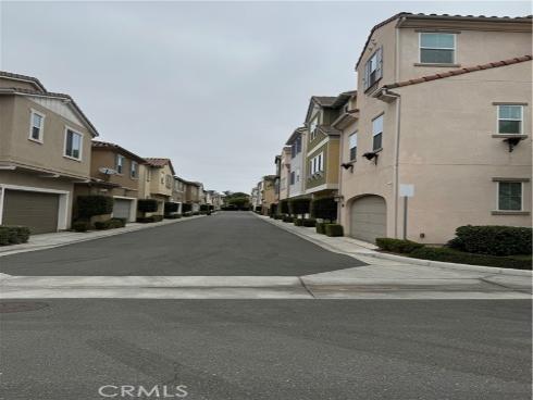 526 W Tribella   Court, Santa Ana, CA