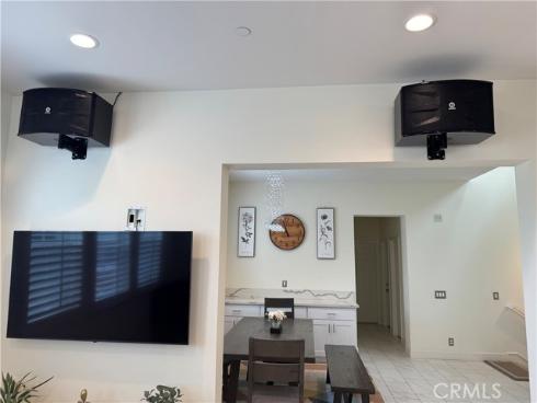 526 W Tribella   Court, Santa Ana, CA