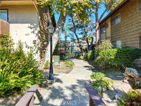 3050 S. Bristol St Unit #3 , Santa Ana, CA