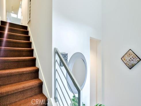 253 E Jeanette Lane, Santa Ana, CA