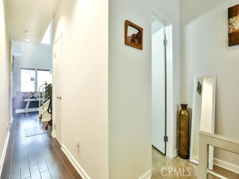 253 E Jeanette Lane, Santa Ana, CA