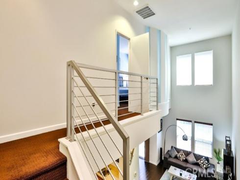 253 E Jeanette Lane, Santa Ana, CA