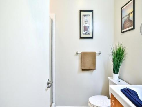 253 E Jeanette Lane, Santa Ana, CA