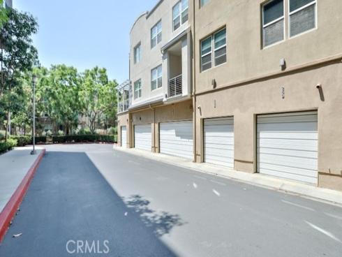 253 E Jeanette Lane, Santa Ana, CA