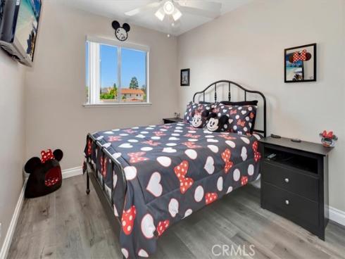 370  Carriage  B  Drive, Santa Ana, CA