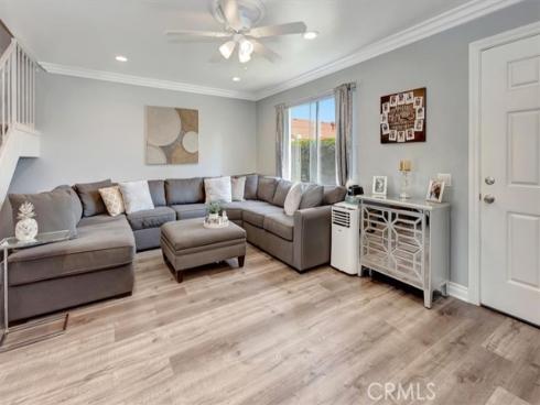 370  Carriage  B  Drive, Santa Ana, CA