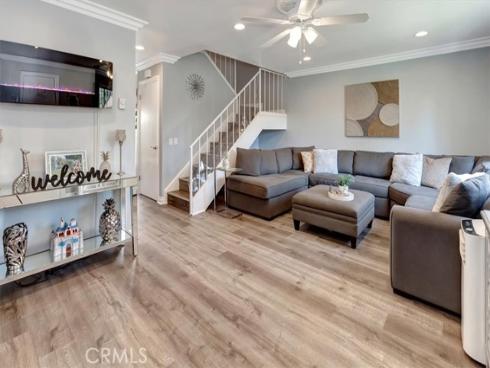 370  Carriage  B  Drive, Santa Ana, CA