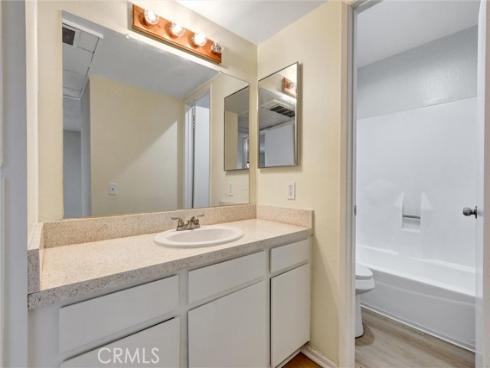 2813 S Fairview  G  Street, Santa Ana, CA