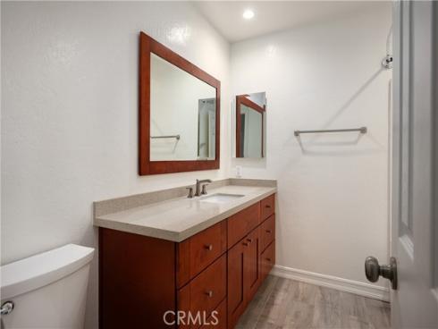 3638 S Main  D11  Street, Santa Ana, CA