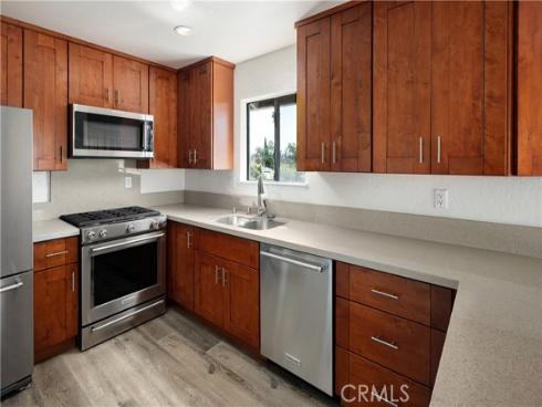 3638 S Main  D11  Street, Santa Ana, CA