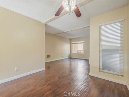 1040 W Macarthur  35  Boulevard, Santa Ana, CA