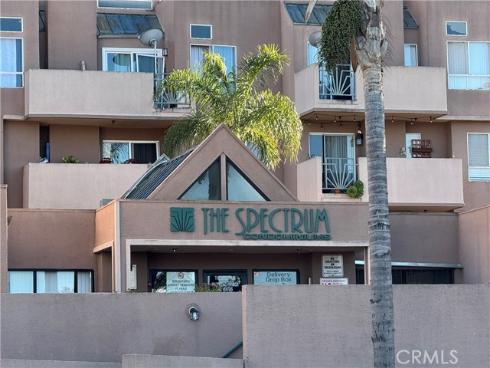 450 E. 4th Street 414