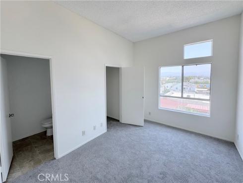 450 E 4th 414 Street, Santa Ana, CA