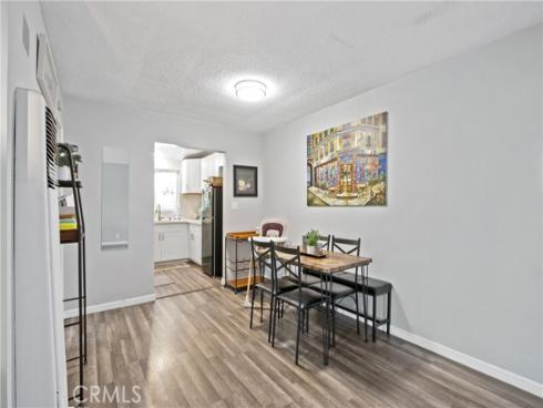 611 S Orange  10  Avenue, Santa Ana, CA