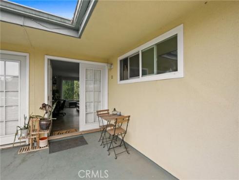 611 S Orange  10  Avenue, Santa Ana, CA