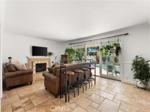 622 W Alpine   Avenue, Santa Ana, CA
