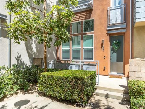 452 E Jeanette Lane, Santa Ana, CA