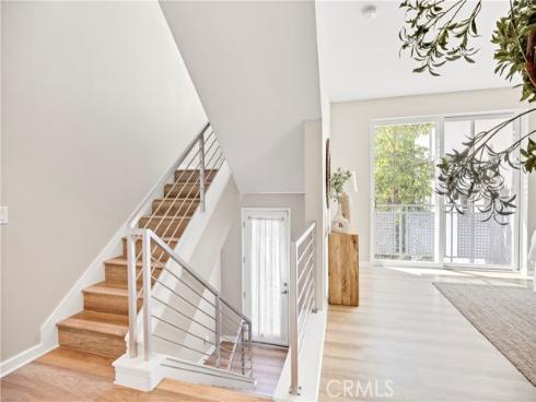 452 E Jeanette Lane, Santa Ana, CA