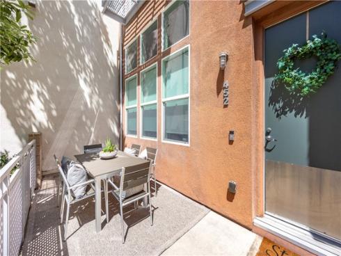 452 E Jeanette Lane, Santa Ana, CA