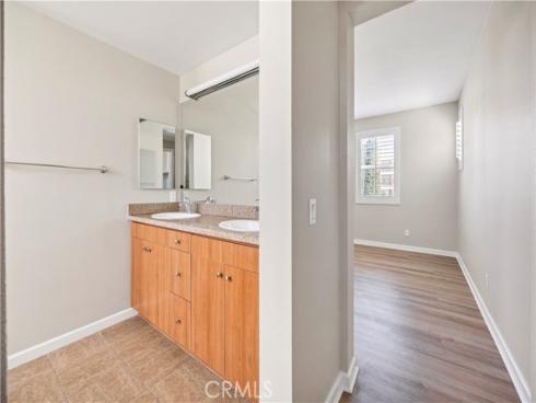 452 E Jeanette Lane, Santa Ana, CA