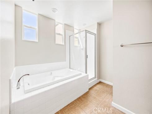 452 E Jeanette Lane, Santa Ana, CA