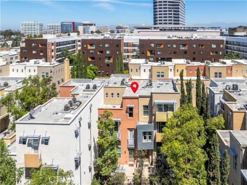 452 E Jeanette Lane, Santa Ana, CA