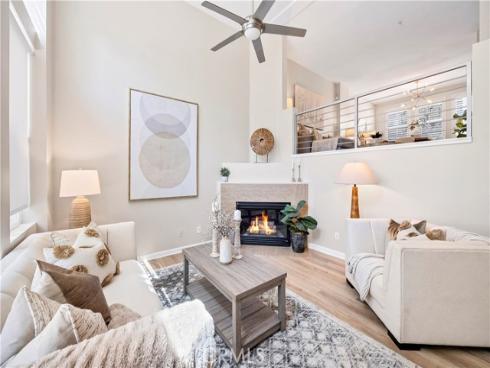 452 E Jeanette Lane, Santa Ana, CA