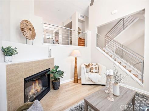 452 E Jeanette Lane, Santa Ana, CA