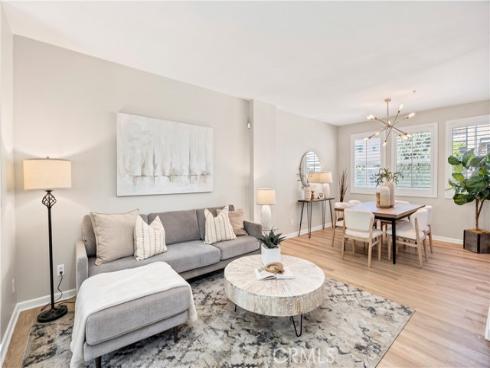 452 E Jeanette Lane, Santa Ana, CA