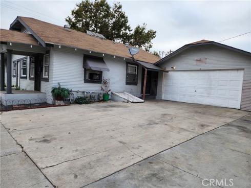 529  S Flower  , Santa Ana, CA