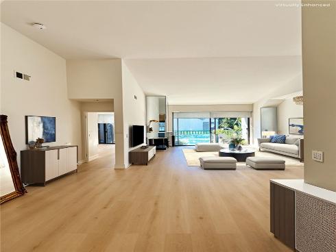 2510 W Macarthur B Boulevard, Santa Ana, CA