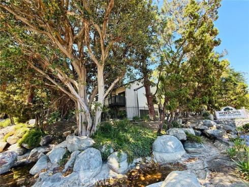 2510 W Macarthur B Boulevard, Santa Ana, CA