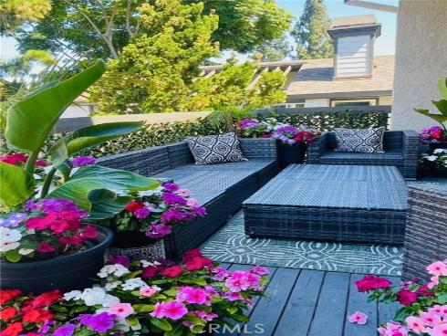 2510 W Macarthur B Boulevard, Santa Ana, CA