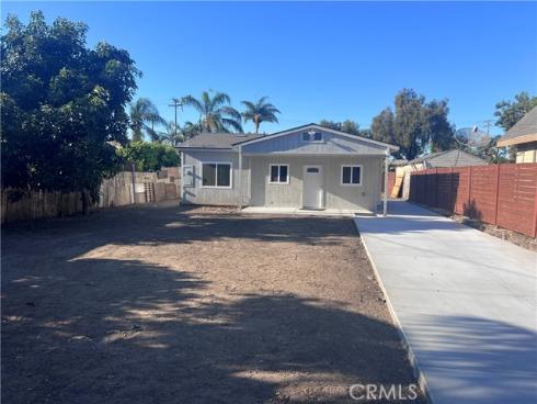 1727  Santa Ana   Boulevard, Santa Ana, CA