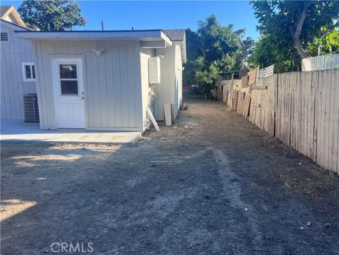 1727  Santa Ana   Boulevard, Santa Ana, CA