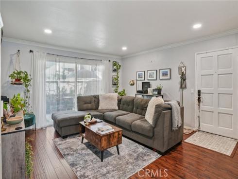 1062  Cabrillo Park  B  Drive, Santa Ana, CA