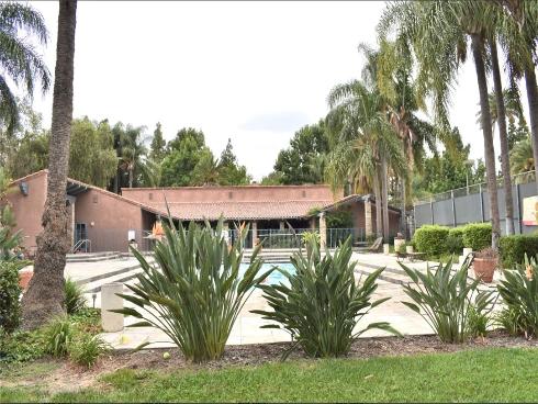 1345  Cabrillo Park  B02  Drive, Santa Ana, CA