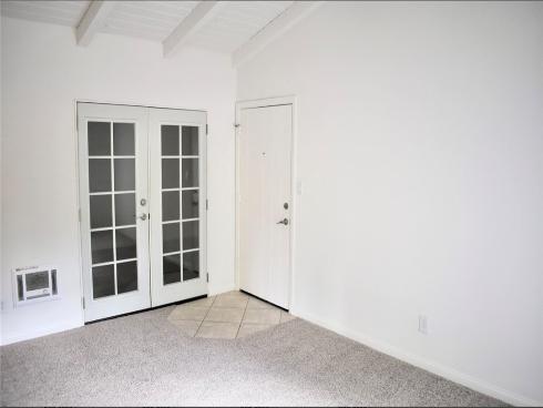 1345  Cabrillo Park  B02  Drive, Santa Ana, CA