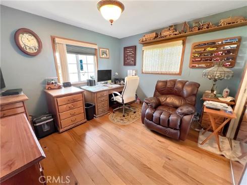 2021  Kristi   Lane, Santa Ana, CA