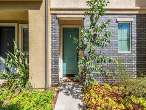 1416 N. Harbor Boulevard 6