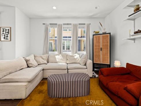 1416 N Harbor 6 Boulevard, Santa Ana, CA