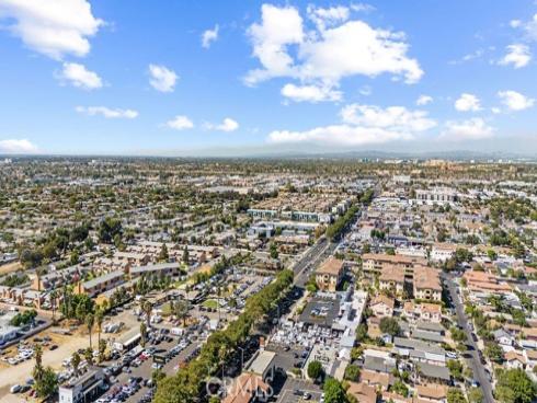 1416 N Harbor  6  Boulevard, Santa Ana, CA