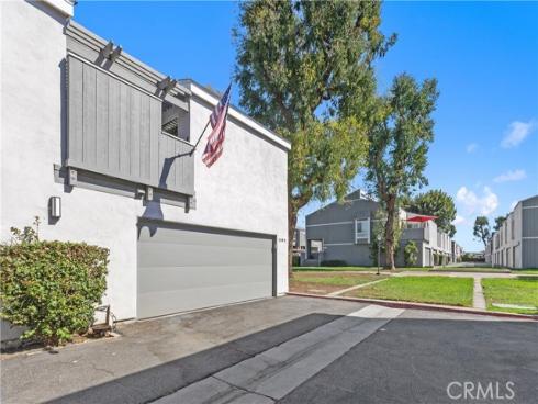 2730 W Segerstrom  D  Avenue, Santa Ana, CA