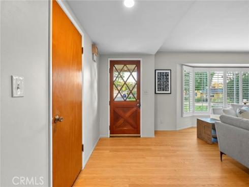 1101 W Sharon   Road, Santa Ana, CA