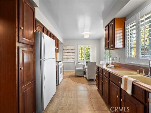 1101 W Sharon   Road, Santa Ana, CA