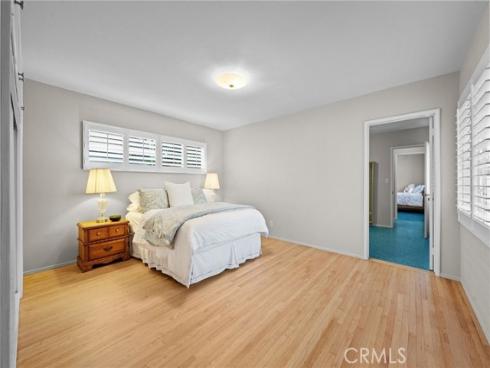 1101 W Sharon   Road, Santa Ana, CA